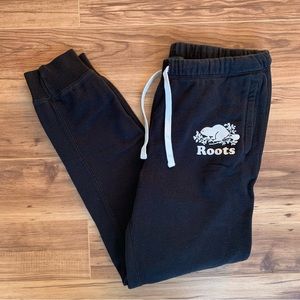 Roots Size 4 Joggers